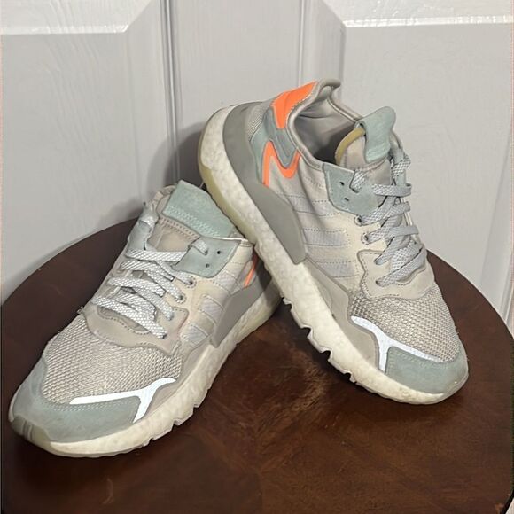 ? ADIDAS bd7956 Nite Night Jogger - Mens Sz 7 Grey Orange - EXCELLENT Condition main image 4